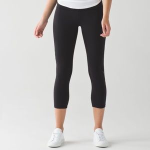 LuluLemon Wunder Under Crops